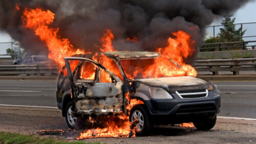 Hal hal sepele ini bisa sebabkan mobil terbakar Jual Solusi Gps
